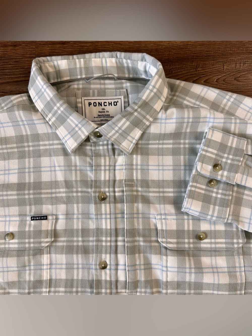Poncho Performance Flannel Shirt Men 3XL Regular Fit Gray Plaid Magnetic Pockets